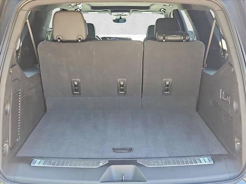 Dark Ash Metallic 2026 Chevrolet Suburban High Country, 4WD