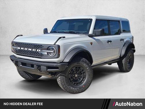 Oxford White 2026 Ford Bronco Badlands