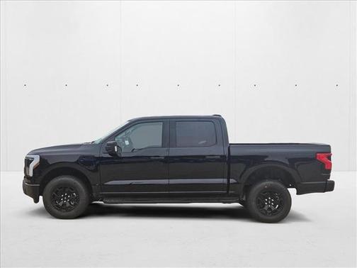 2025 Ford F-150 Lightning XLT