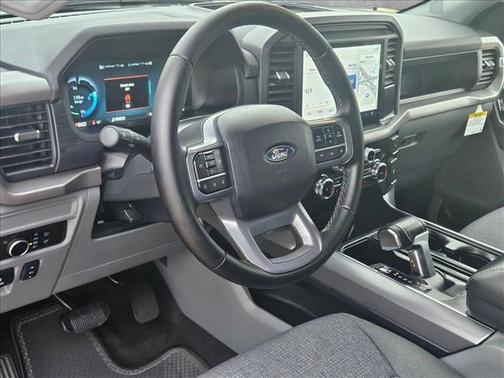2025 Ford F-150 Lightning XLT