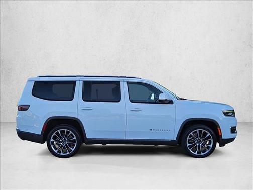 Bright White Clearcoat 2022 Jeep Wagoneer Series III 4x4