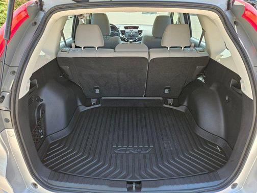 White 2016 Honda CR-V LX