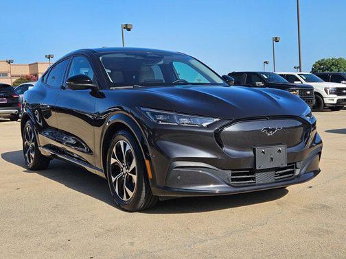 2022 Ford Mustang Mach-E Premium