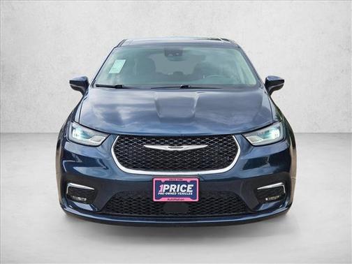 Fathom Blue Pearlcoat 2023 Chrysler Pacifica Touring L