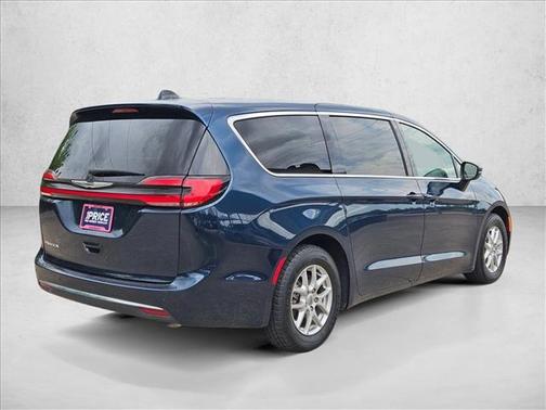 Fathom Blue Pearlcoat 2023 Chrysler Pacifica Touring L
