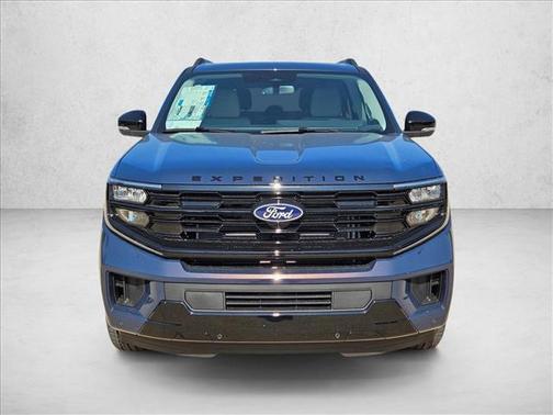 Blue Ember Metallic 2027 Ford Expedition Platinum