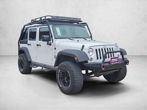Bright White Clearcoat 2014 Jeep Wrangler Unlimited Sport