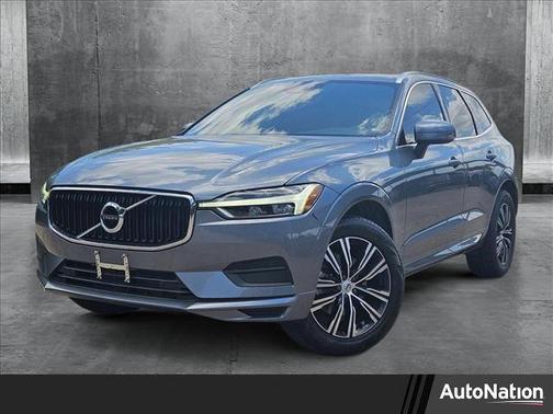 2020 Volvo XC60 T5 Momentum
