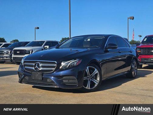 2017 Mercedes-Benz E-Class 4MATIC