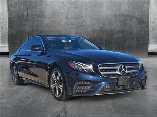 2017 Mercedes-Benz E-Class 4MATIC