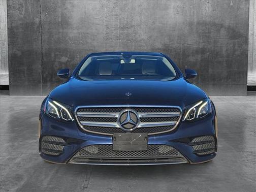 2017 Mercedes-Benz E-Class 4MATIC