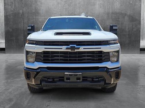 2024 Chevrolet Silverado 2500 Custom