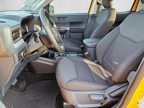 Orange Fury Metallic Tri-Coat 2026 Ford Maverick XL