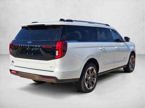 Star White Metallic Tri-Coat 2026 Ford Expedition Max King Ranch