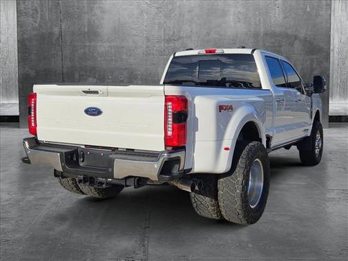 2024 Ford F-350 Lariat