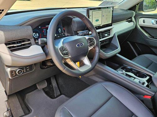 Vapor Blue Metallic 2026 Ford Explorer Active w/200A Pkg