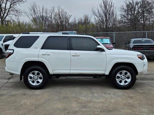 2023 Toyota 4Runner SR5