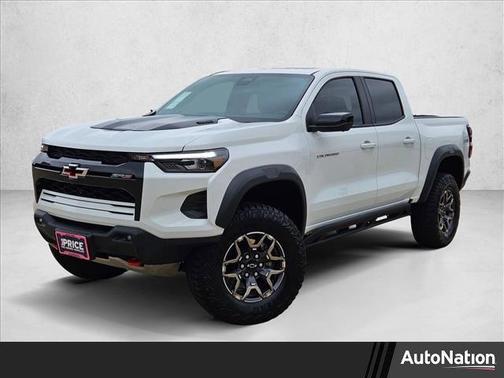 Summit White 2025 Chevrolet Colorado ZR2
