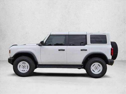 Oxford White 2026 Ford Bronco Heritage Edition