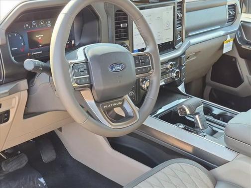 Star White Metallic Tri-Coat 2026 Ford F-150 Platinum