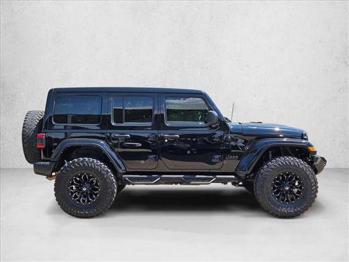 Black Clearcoat 2021 Jeep Wrangler Unlimited Sahara