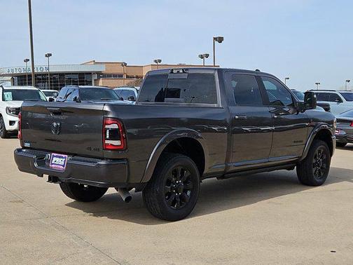 2023 RAM 2500 Limited Crew Cab 4x4 6'4' Box