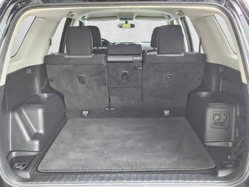 Midnight Black Metallic 2018 Toyota 4Runner SR5