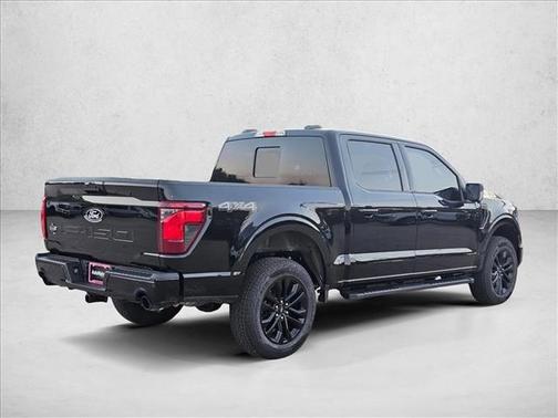 Agate Black Metallic 2026 Ford F-150 XLT