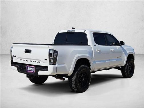 Ice Cap 2023 Toyota Tacoma SR5