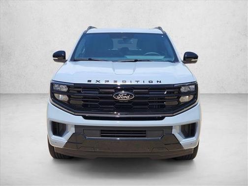 Glacier Gray Metallic Tri-Coat 2026 Ford Expedition Platinum