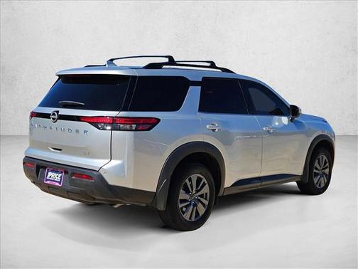 Brilliant Silver Metallic 2024 Nissan Pathfinder SV FWD
