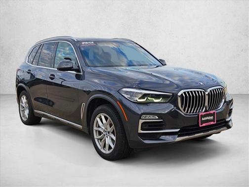 Arctic Gray Metallic 2019 BMW X5 xDrive40i