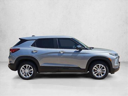 Sterling Gray Metallic 2025 Chevrolet Trailblazer LS