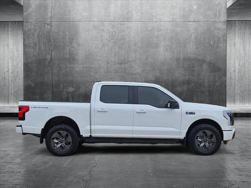 2024 Ford F-150 Lightning Flash