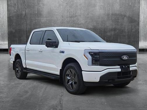 2024 Ford F-150 Lightning Flash