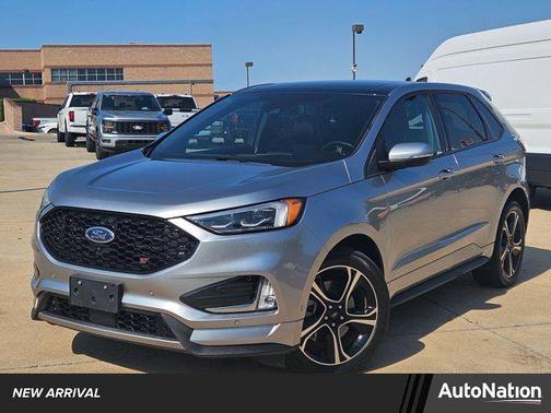 2022 Ford Edge ST