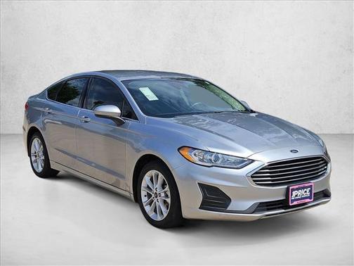Iconic Silver Metallic 2020 Ford Fusion Hybrid SE