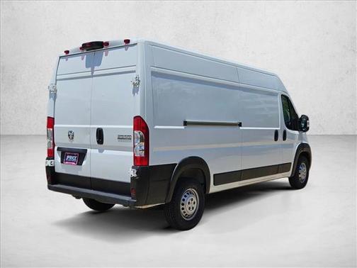 Bright White Clearcoat 2024 RAM ProMaster 2500 Tradesman