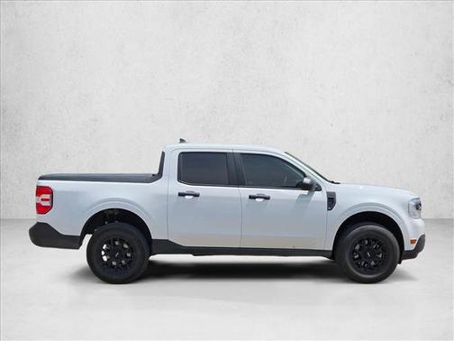 Oxford White 2024 Ford Maverick XL