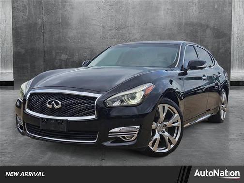 2017 INFINITI Q70L 3.7X