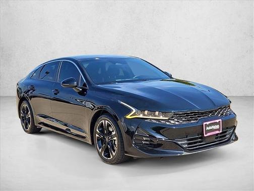 Ebony Black 2024 Kia K5 GT-Line