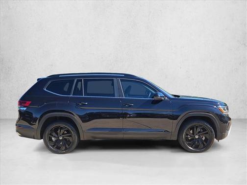 2023 Volkswagen Atlas 3.6L SE w/Technology