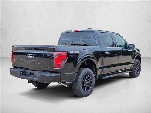 Agate Black Metallic 2026 Ford F-150 XLT