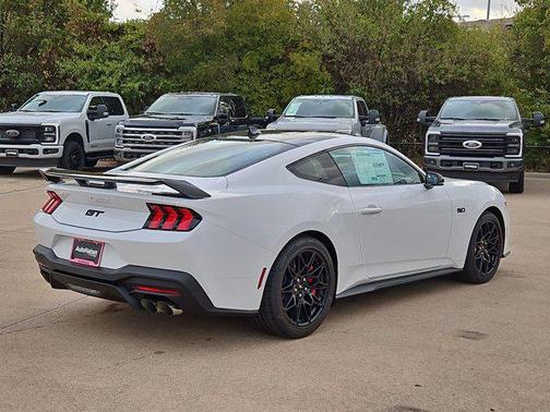 Oxford White 2026 Ford Mustang GT Premium