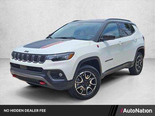 Bright White Clearcoat 2025 Jeep Compass Trailhawk