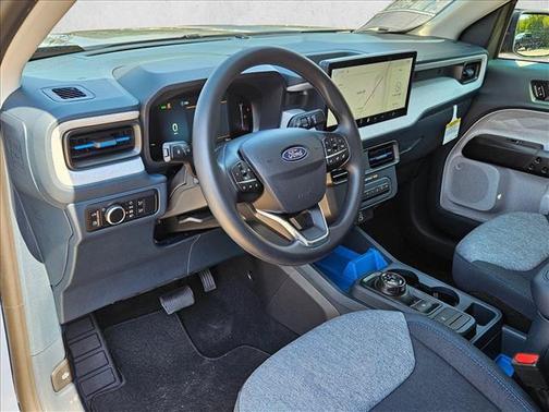 Azure Gray Metallic Tri-Coat 2026 Ford Maverick XLT