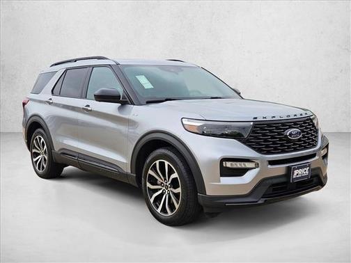 Iconic Silver Metallic 2023 Ford Explorer ST-Line