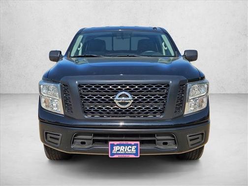 Magnetic Black Metallic 2019 Nissan Titan S