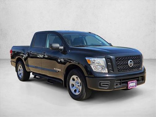 Magnetic Black Metallic 2019 Nissan Titan S