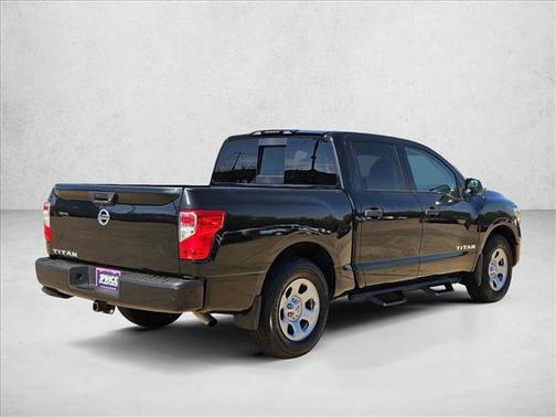 Magnetic Black Metallic 2019 Nissan Titan S